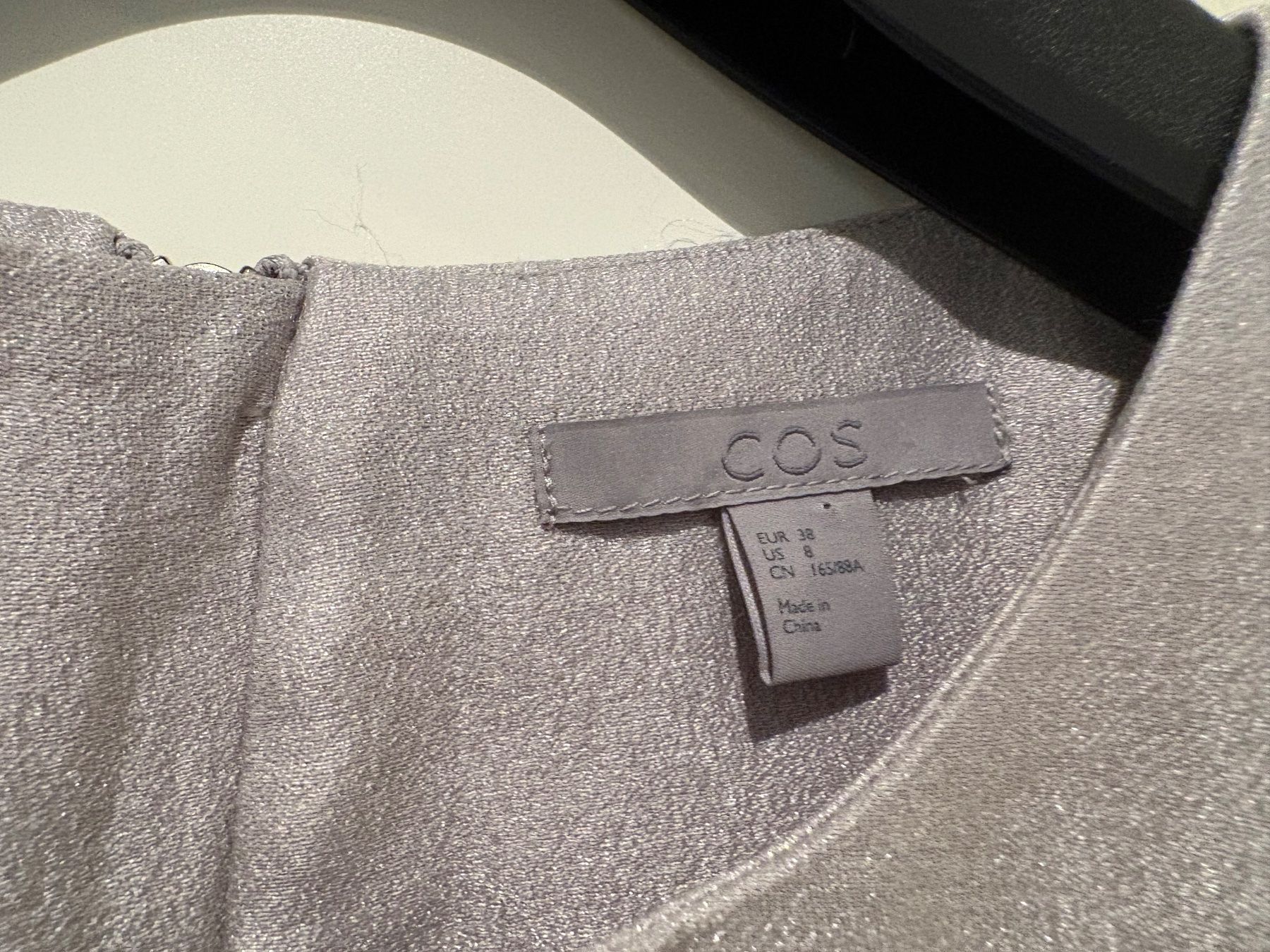 Cos Kleider: COS Dress - Size 38 – Gebraucht aus Muzzano von Sidney_3 2