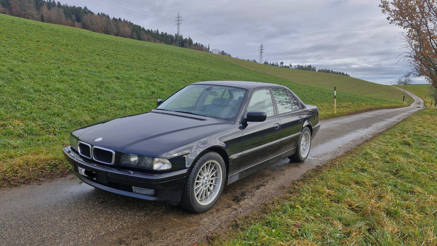 BMW Automobili: BMW 735i mit neuen Reifen – Usato da Ostermundigen venduto da jupiter3209 1