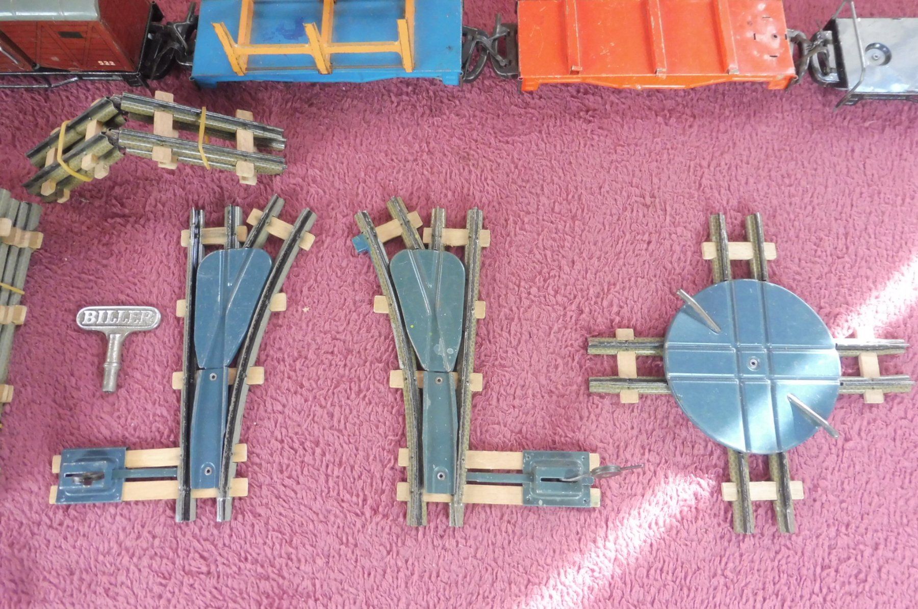 Biller Bahn Modelleisenbahnen: Antik Billerbahn Set – Gebraucht aus Maschwanden von struppiundtim 6