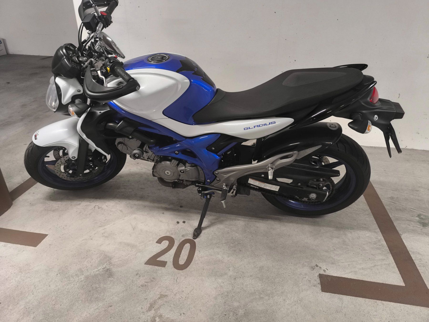 Altro: Suzuki SFV 650 – Usato da Muri AG venduto da tsz_k9ld 3