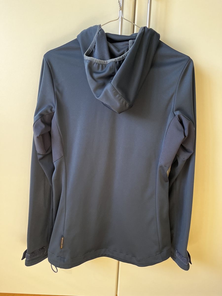 Jack Wolfskin Giacche: Jack Wolfskin Softshell Jacke Damen XS – Usato da Zürich venduto da Kleanthy 1