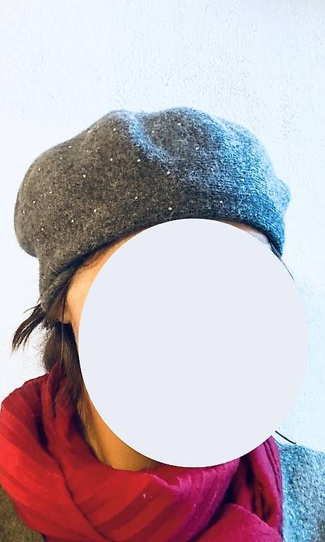 Hüte, Mützen & Caps: Mütze / Beret  – Gebraucht aus Maur von chr_x8zv