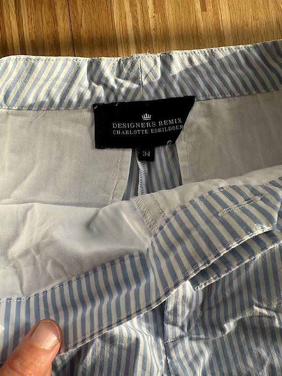 Hosen: Leichte blau-weiße Sommer Chino – Gebraucht aus Zürich von mar_22hb 1