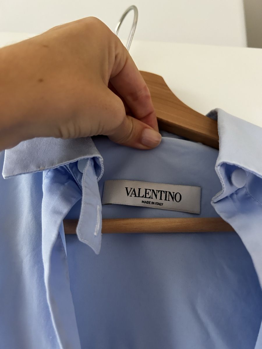 Valentino Camicette: Valentino Bluse oversized hellblau IT 40 – Usato da Zürich venduto da cos_b629 1