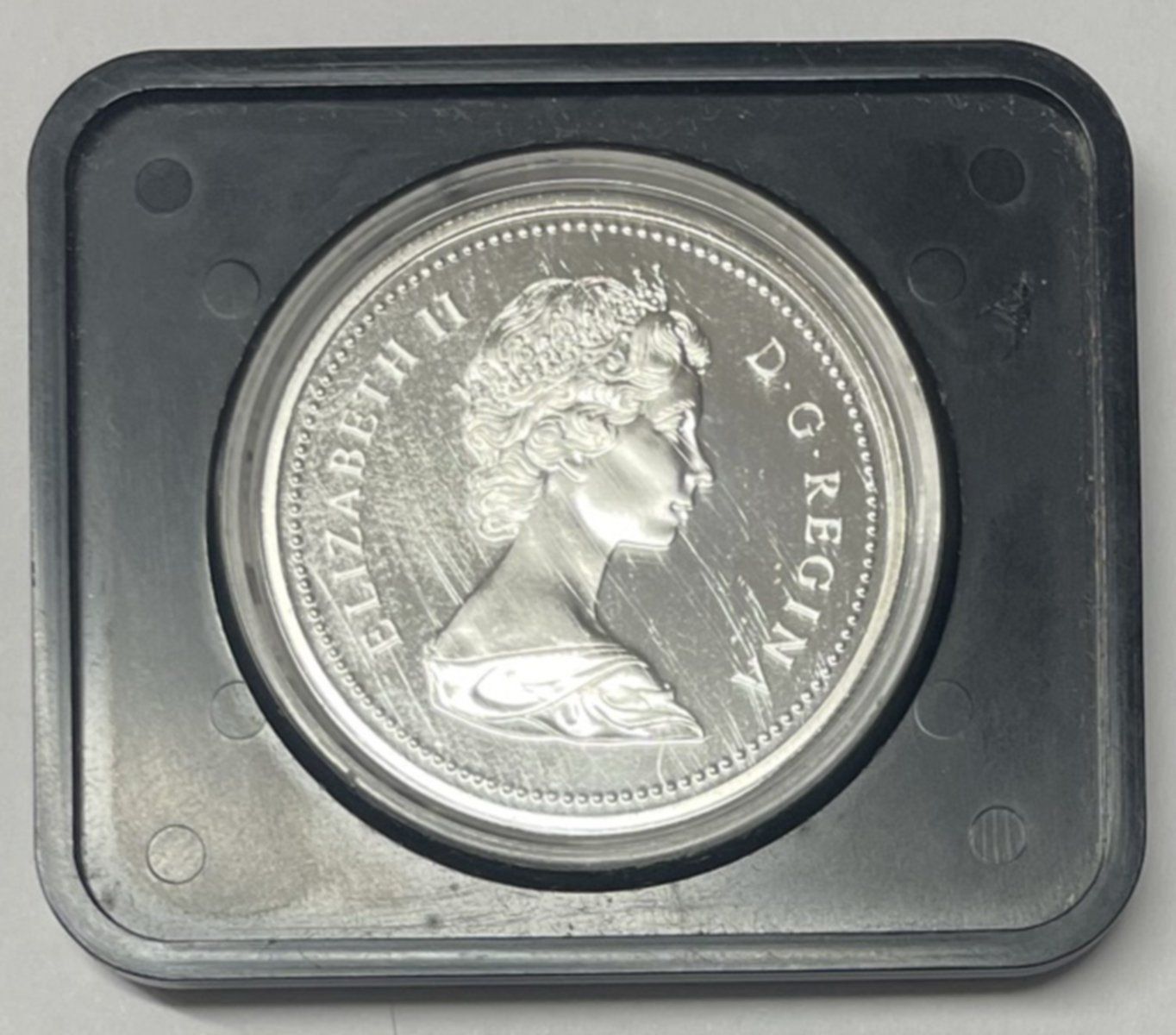 Toutes les monnaies: CANADA / DOLLAR / WINNIPEG 1974 – Neuf avec emballage d'origine à Martigny par Numis-World 4