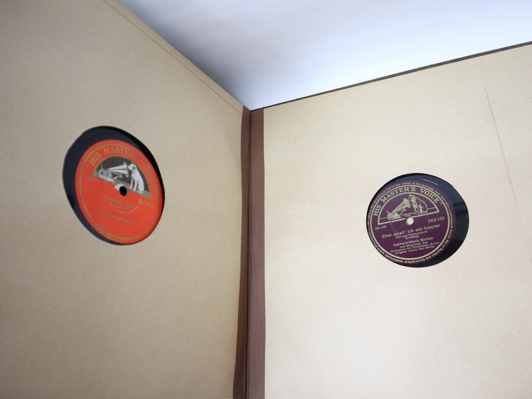 Dischi in vinile: Album mit 12 Schellackplatten – Usato da Eschenbach SG venduto da Astalavista 1