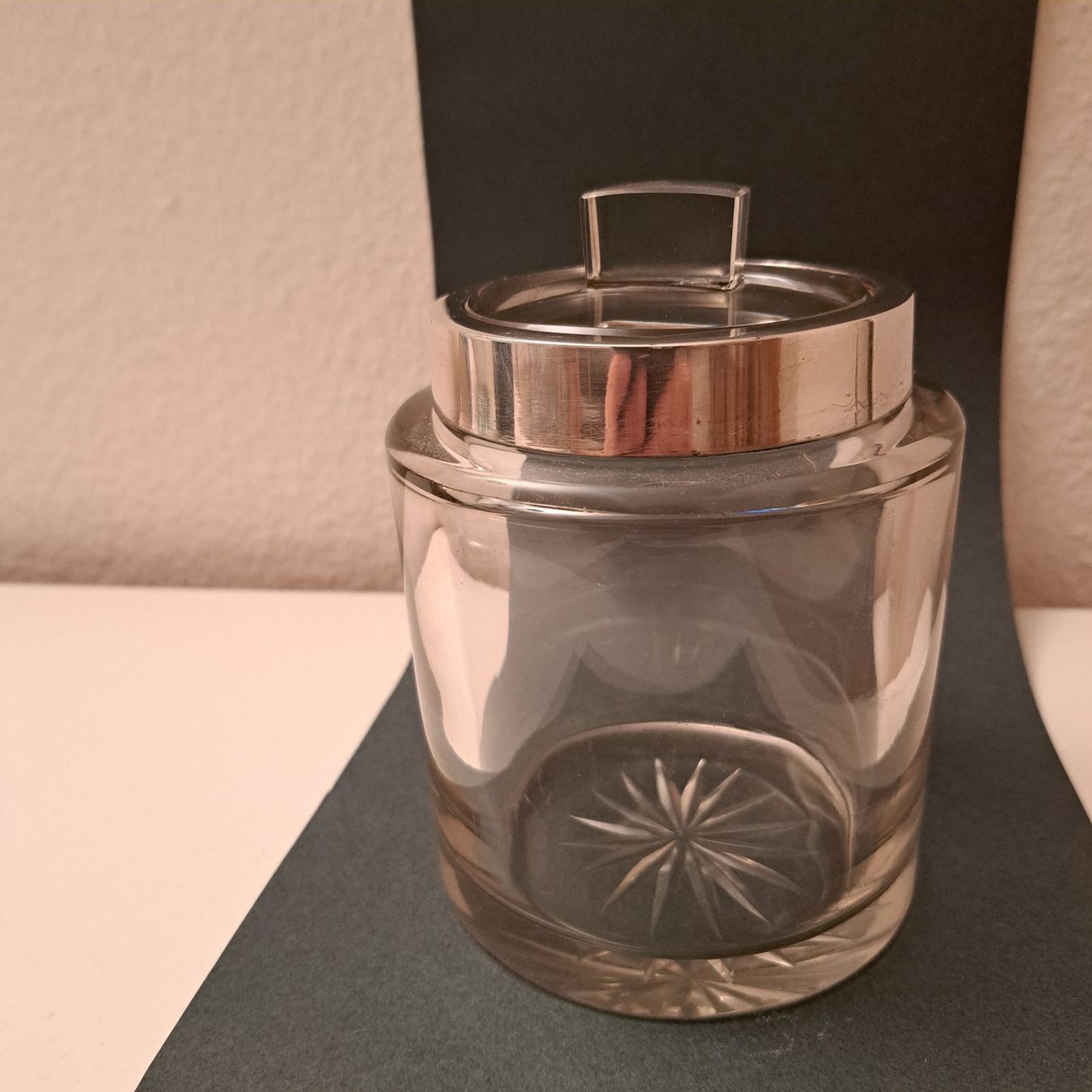 Bicchieri: Art Déco Glas mit Silberdeckel – Usato da Grüningen venduto da Tappio 1