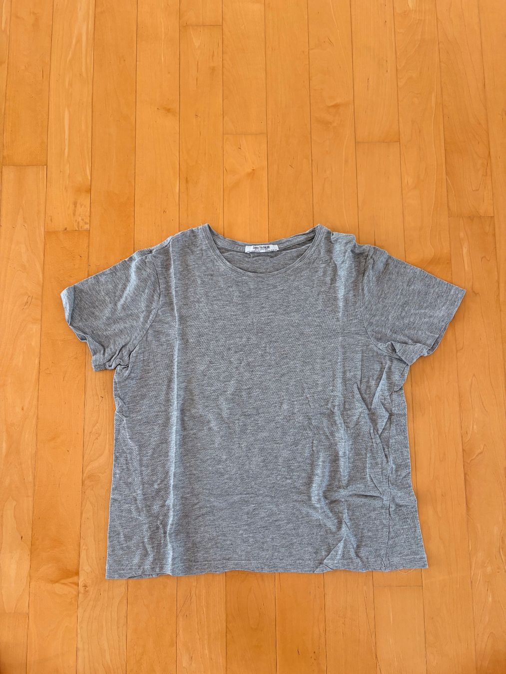 Tops: Zara Top grau – D'occasion à Urdorf par roses202