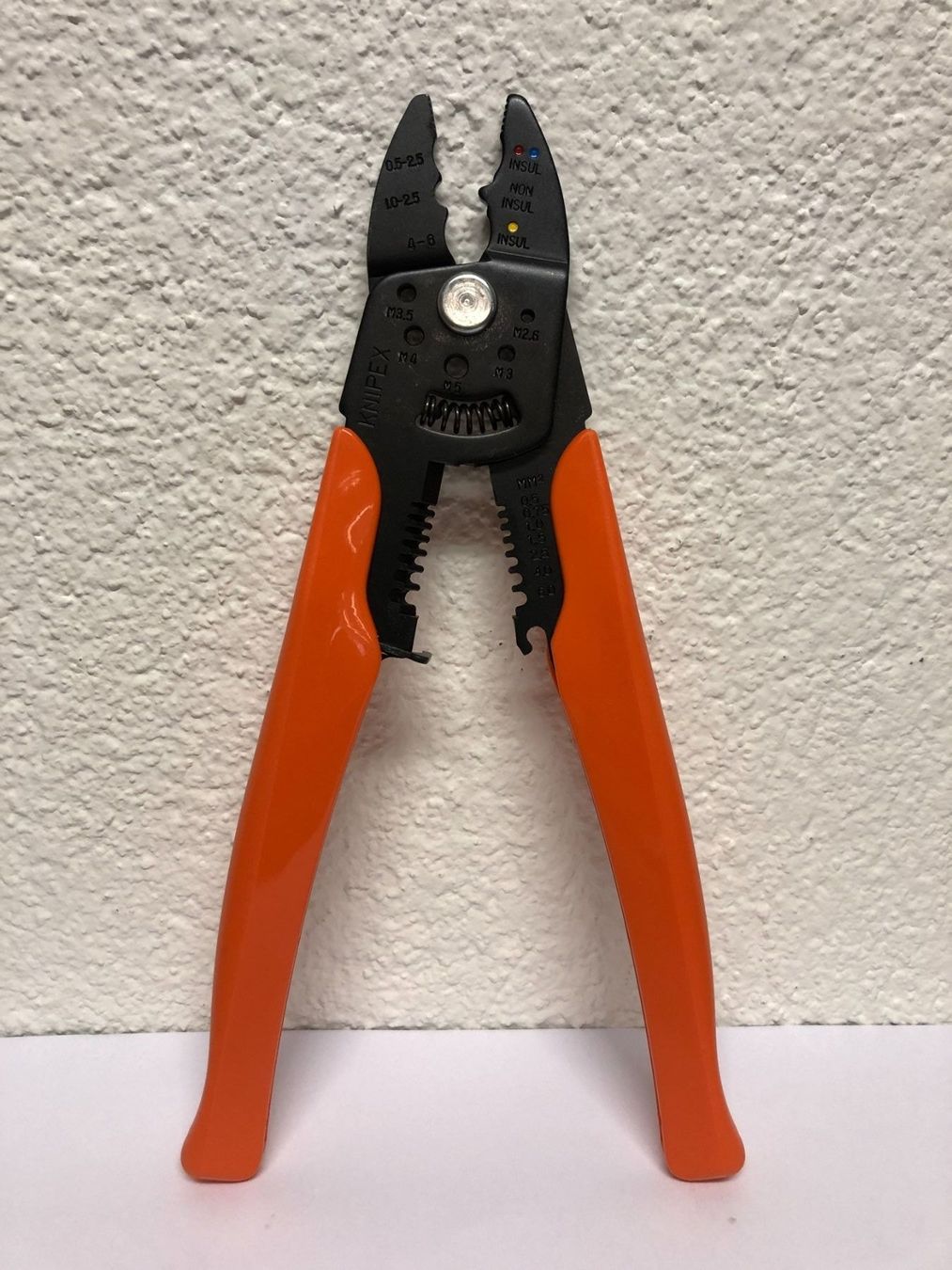 Tutti gli attrezzi: Universalzange KNIPEX – Nuovo e nell'imballaggio originale da Wagen venduto da Aloeveragold