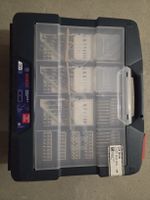 Bosch Akku Bohrschrauber 18 -V28 + 82 Teile
