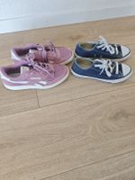 2 Paar Sneaker Reebok und Converse 