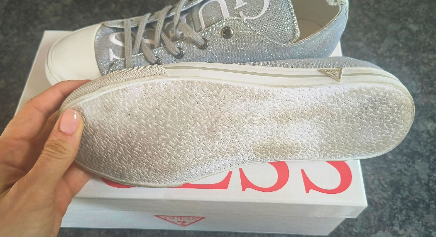 Guess Scarpe da donna: Guess Sneaker, 37 – Usato da Andelfingen venduto da nicoletta11 2