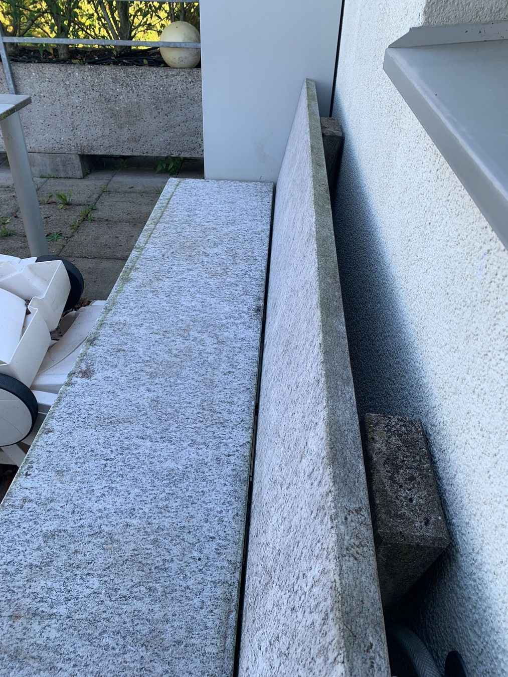 Panchine: Tessiner Granit Bank – Usato da Rüschlikon venduto da Brixen07 1