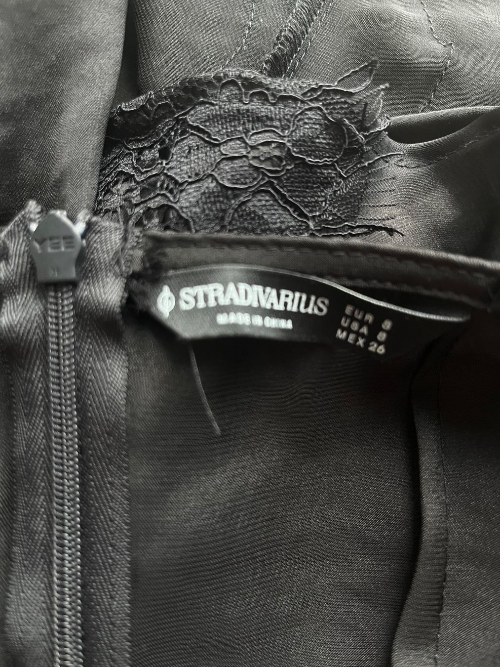 Stradivarius Tops: Stradivarius langes Top mit Spitzen - neuwertig - – Gebraucht aus Jona von vanessasupermarket20 7