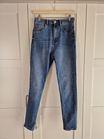 Bershka Damen Jeans, Gr. 38, neuwertig