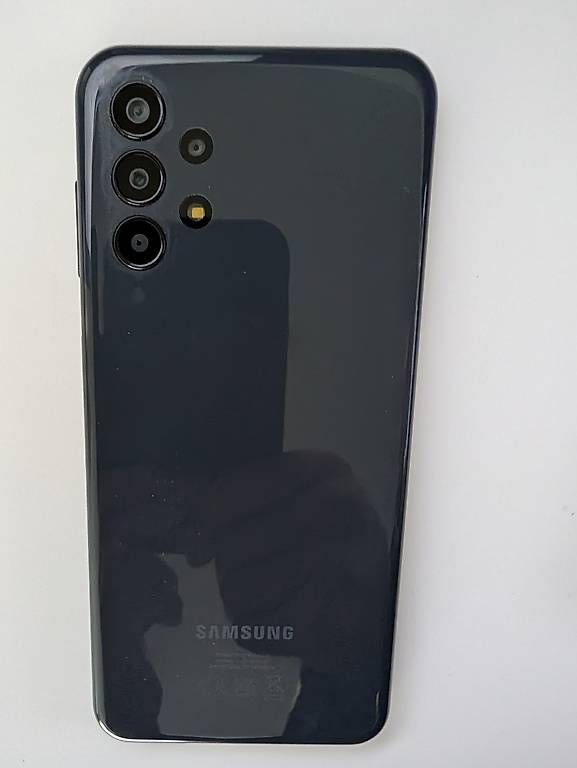 Telefoni cellulari / Smartphones: Samsung Galaxy A13 128GB – Usato da Allschwil venduto da Novi1 1