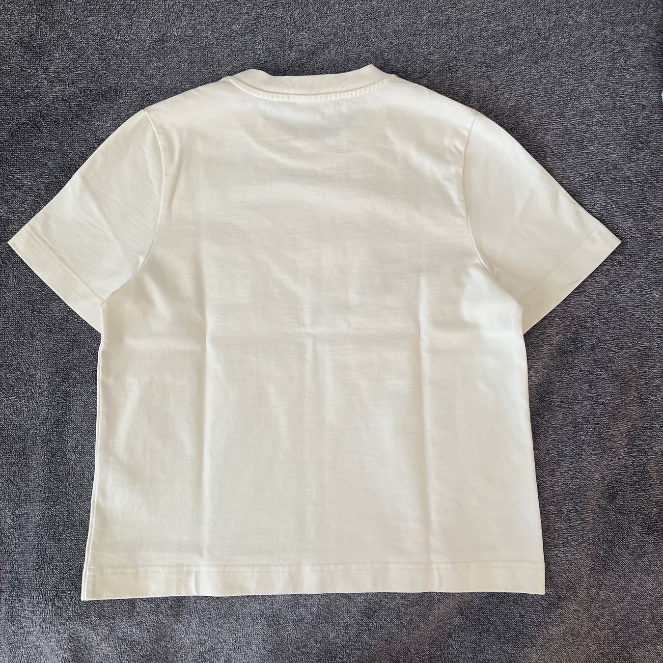 Cos T-shirt: Cos T-Shirt – Nuovo (secondo la descrizione) da Zug venduto da Grc999 3
