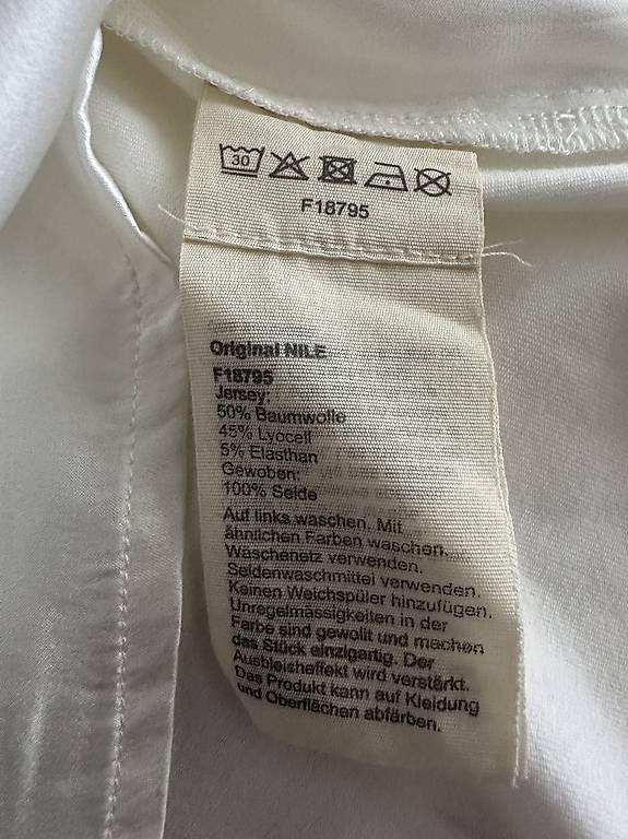 Blusen: Nile 2 Blusen L – Gebraucht aus Gerlafingen von Uragano 4