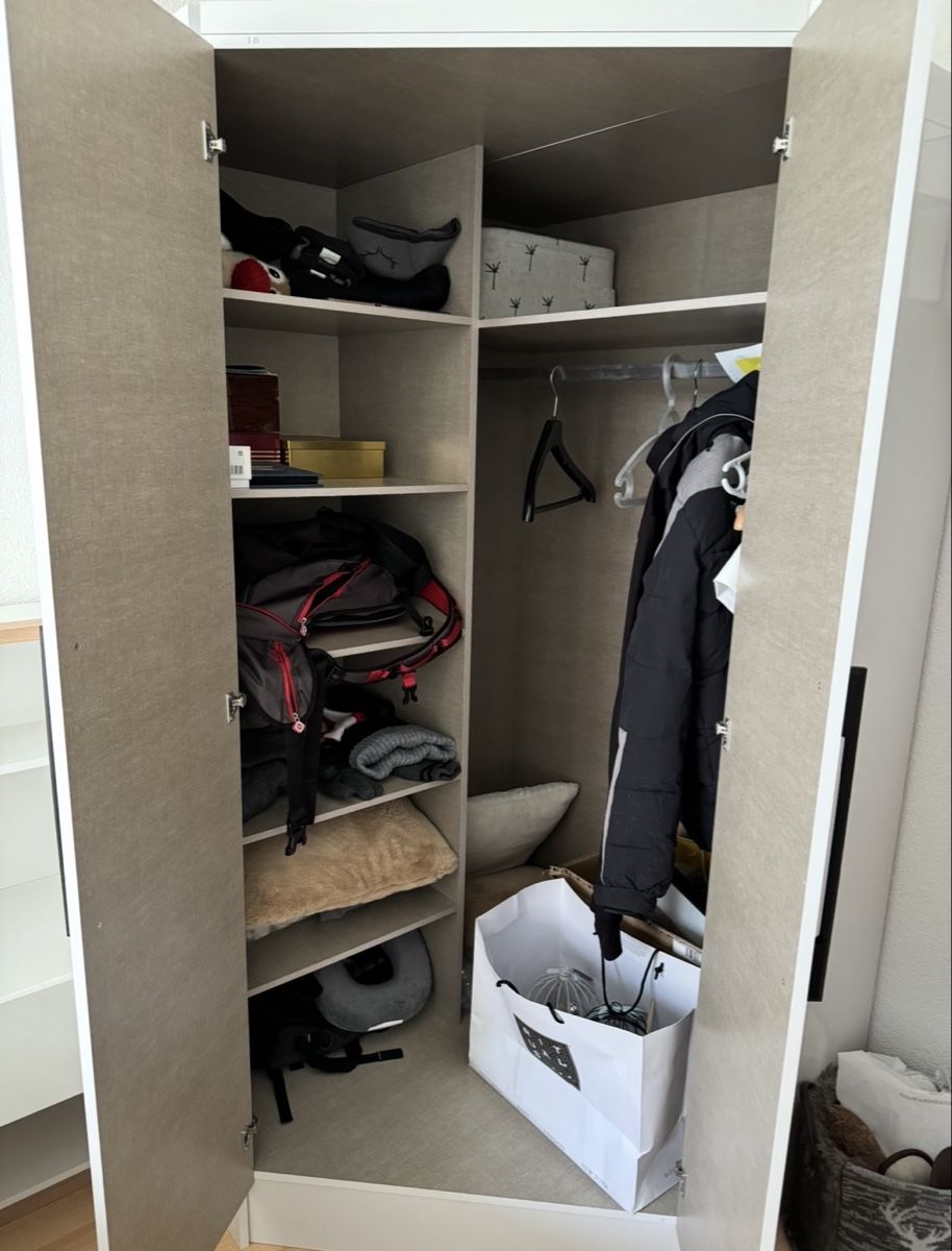 Schränke: Armoire d’angle – Gebraucht aus Le Locle von SB_Shop__ 1