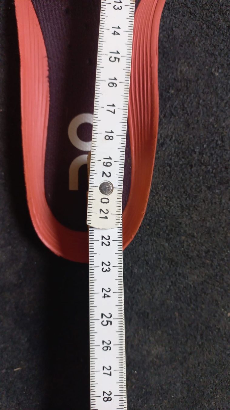 On Scarpe da donna: On Cloudswift Laufschuhe neuwertig Grösse 36.5 – Usato da Arlesheim venduto da SKA_4144 5