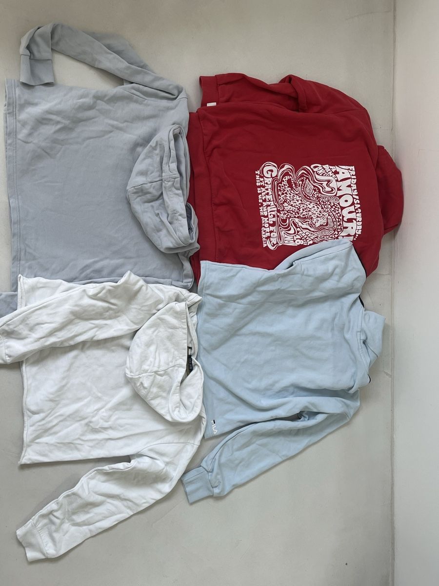 Pulls et sweat-shirts: Sweatshirts Teenager – D'occasion à Wetzikon ZH par joc_p8jn 6