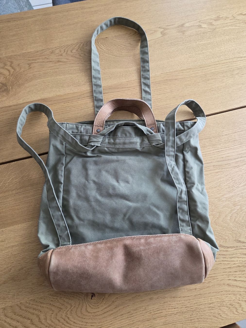 Fjällräven Zaini: Fjällräven Totepack No.2 – Usato da Amriswil venduto da bellabelai 1