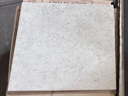Bodenplatten beige/weiss