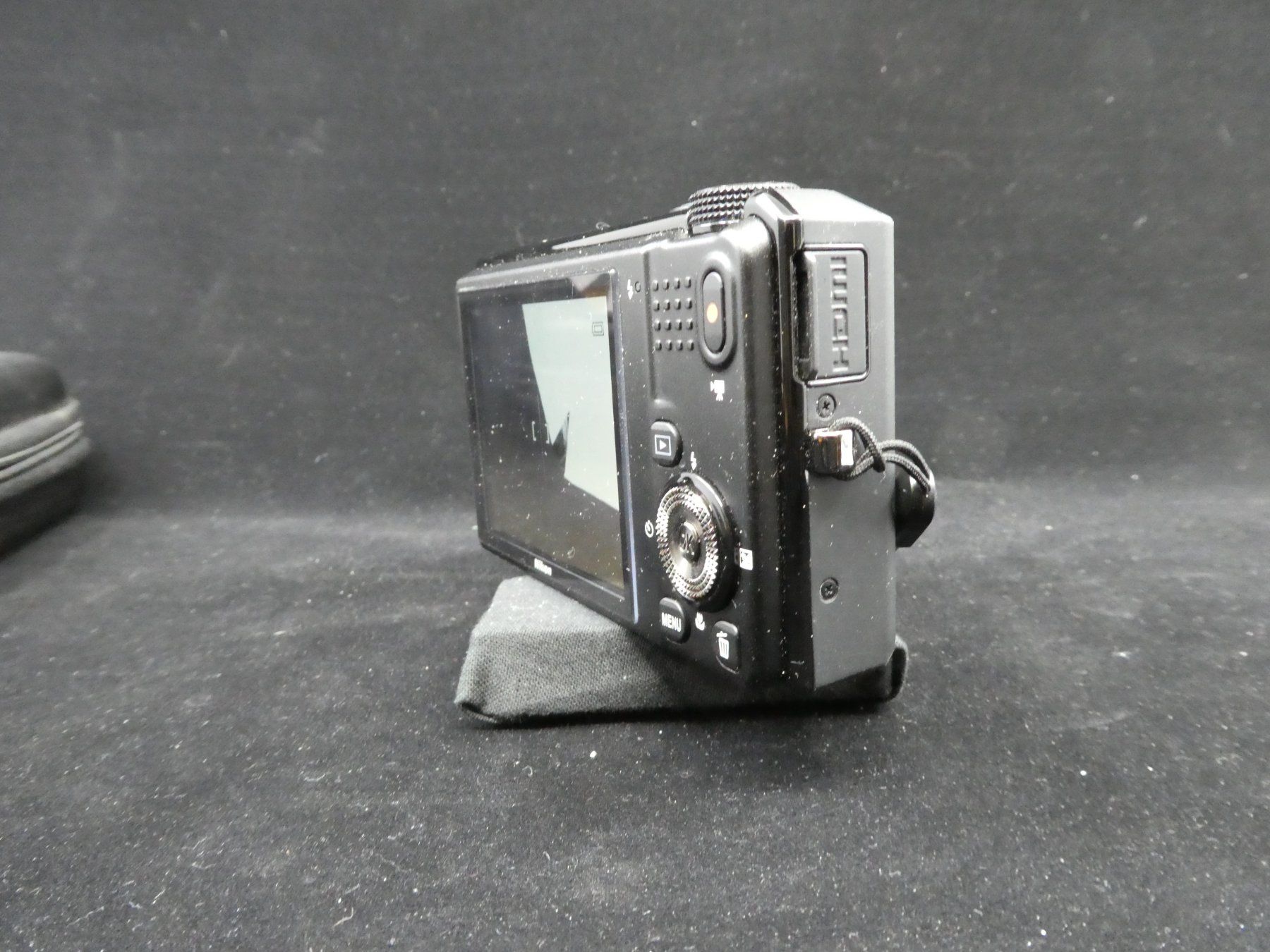 Nikon Fotocamera: NIKON COOLPIX S9100 18X 12.1M – Usato da Bözberg venduto da BetandWin 2