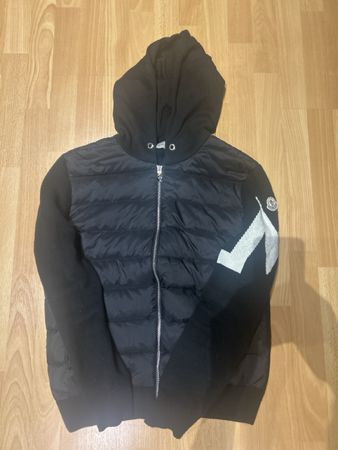 Moncler Kapuzenjacke schwarz Herren Modell Hybrid Jacke