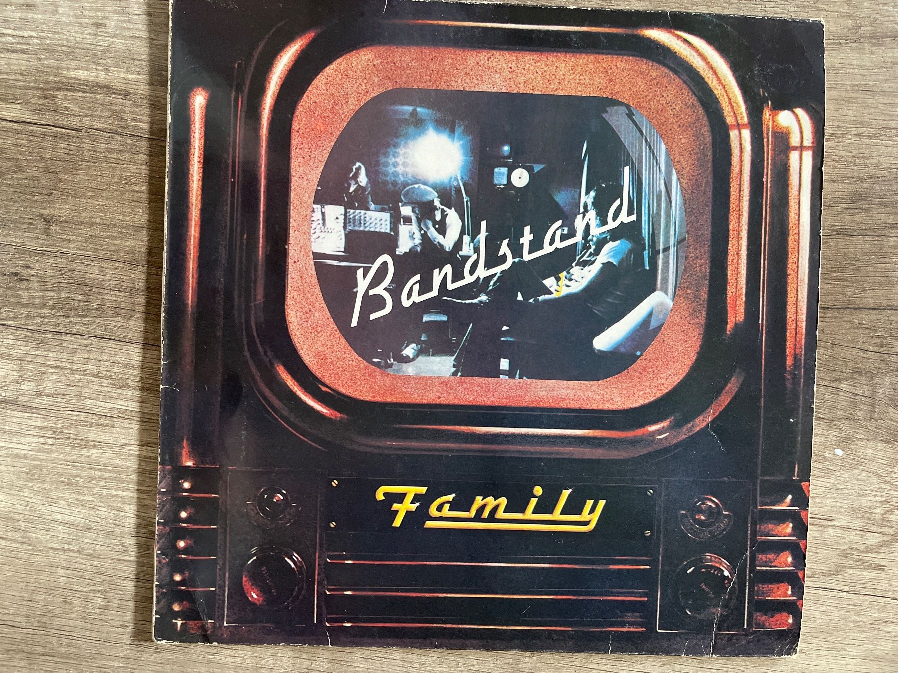 Dischi in vinile: A86/Family - Bandstand – Usato da Frutigen venduto da Philippe_jsp