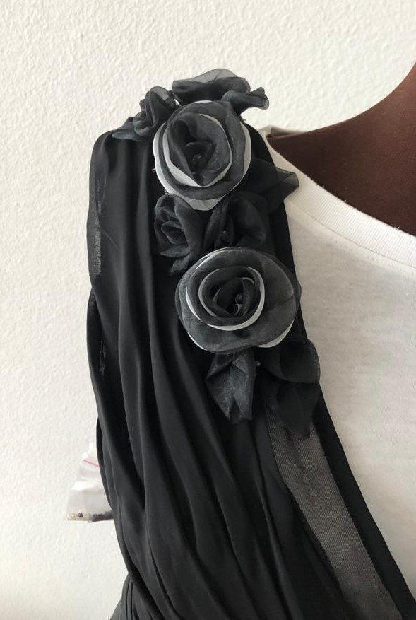 Vestiti: Abendkleid EddyK neu ab 99.- CHF – Nuovo (secondo la descrizione) da Zuchwil venduto da Beppe_25.3 2