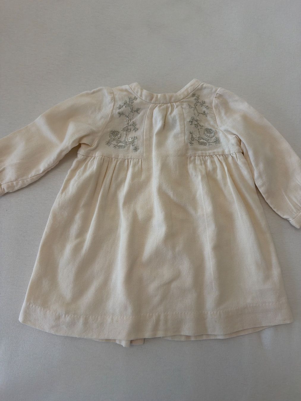 Bonpoint Robes et jupes: Bonpoint Kleid 18M bestickt – D'occasion à Roggwil TG par est_r5x7