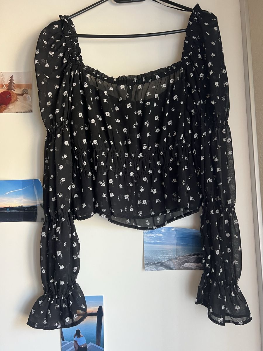 H&M Camicette: H&M Bluse, schwarz mit Blumenmuster, Grösse M - Top! – Usato da Reinach AG venduto da leo_8j25 1
