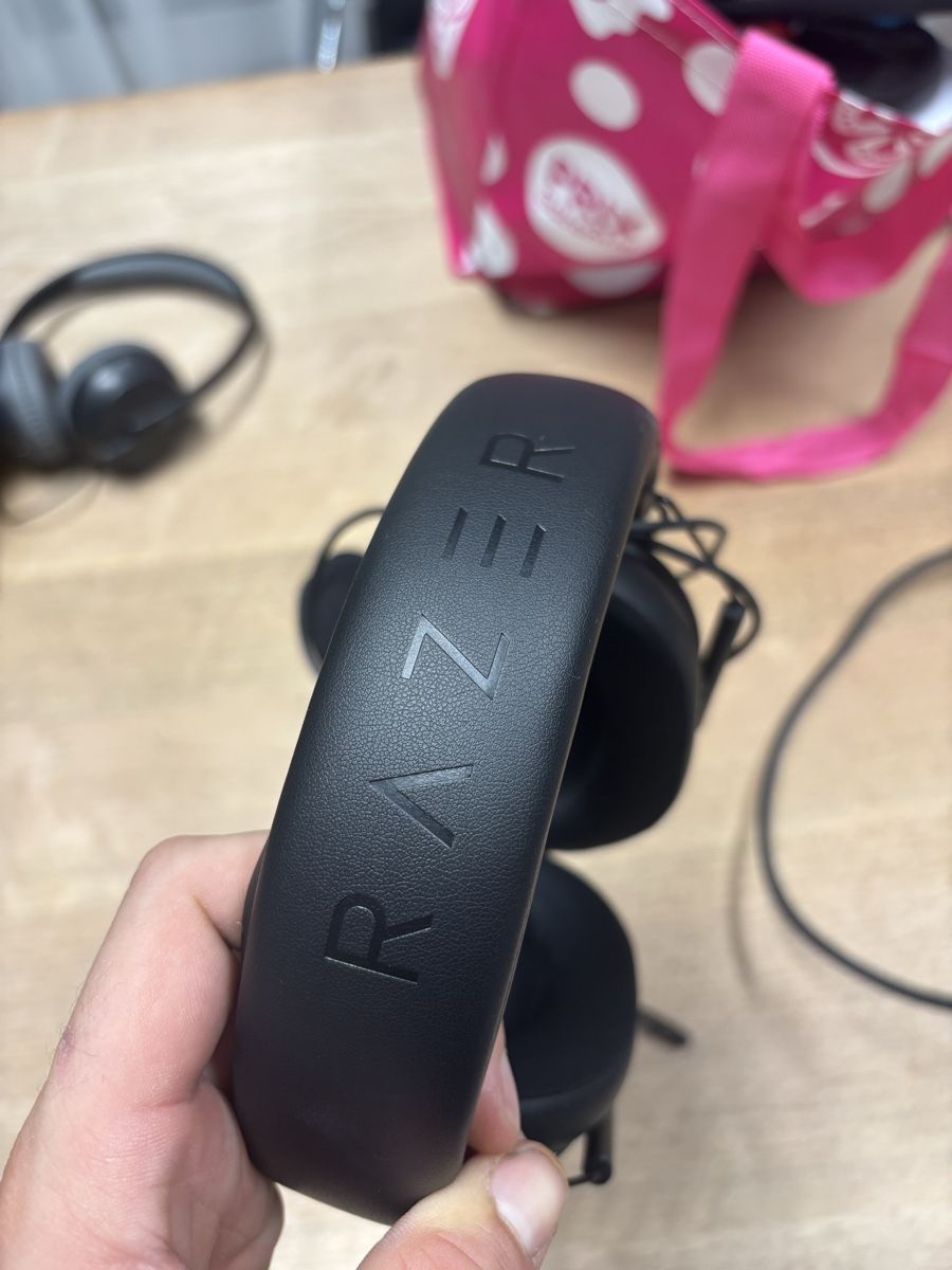 Sony Consoles: PlayStation 5 Konsole + DualSense Controller + Razer Gaming  – Neuf (Voir description) à Chur par PrimeSwissSecondhand 2