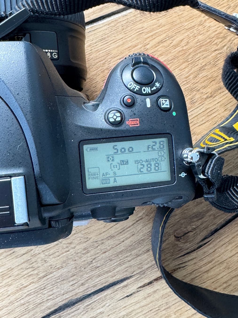 Nikon Fotocamera: Nikon D610 + 50mm Nikkor Objektiv – Usato da Altdorf UR venduto da NikonF6 7