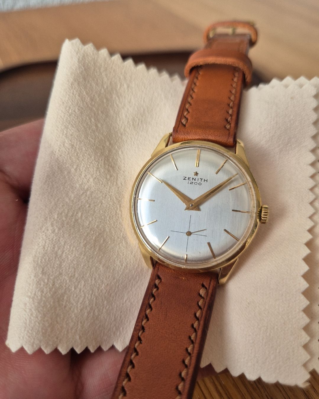Zenith Uhren: Zenith Stellina 18k – Gebraucht aus Romanel-s-Lausanne von kev_r7mx
