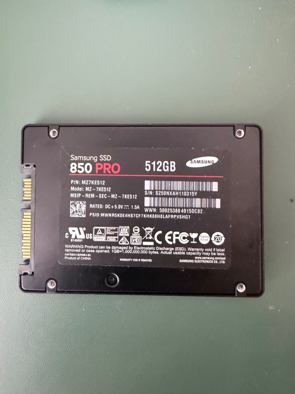 Samsung Dischi rigidi: Samsung SSD 512 GB 850 Pro – Usato da Rorschach venduto da Doki20 1