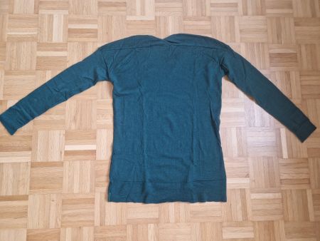 Pullover 100% Merinowolle XS grün V-Kragen spanische Grösse