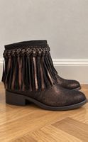 Bottines Lola Cruz cuir bronze à franges taille 38