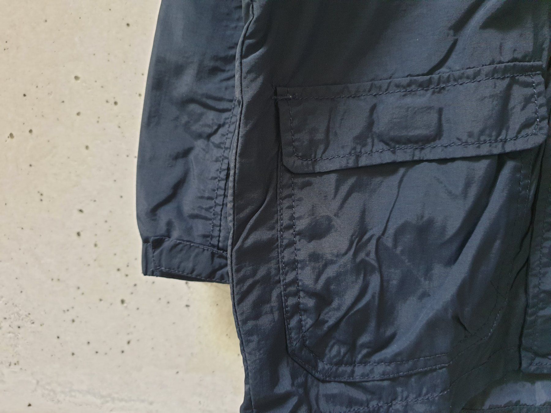 H&M Jacken & Mäntel: Veste coupe-vent H&M, garçon, taille 122 – Gebraucht aus Fribourg von fripons 7