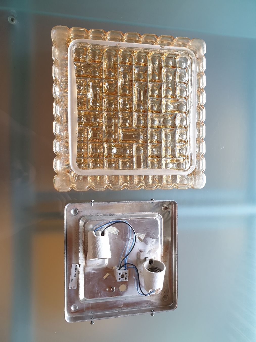 Kronleuchter & Deckenlampen: Retro Deckenlampe Quadratisch – Gebraucht aus Ersigen von Ksleepyhollow