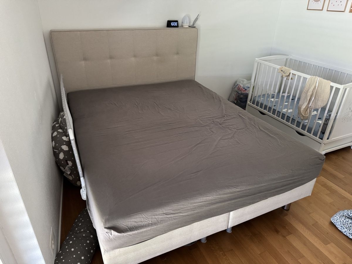 Letti: Boxspringbett Hasena 160x200cm  – Usato da Zug venduto da subaru1942 1