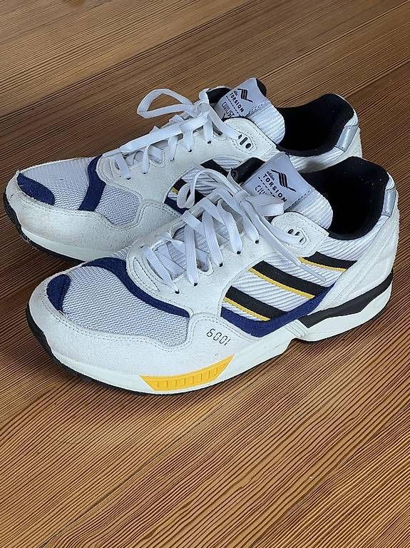 Adidas Herrenschuhe: Adidas ZX6001 Grösse 43 – Gebraucht aus Bern von mnils