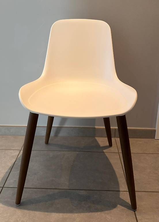 Set di tavolo e panche: Tavolo e 4 sedie – Usato da Pregassona venduto da van_b6c6 3