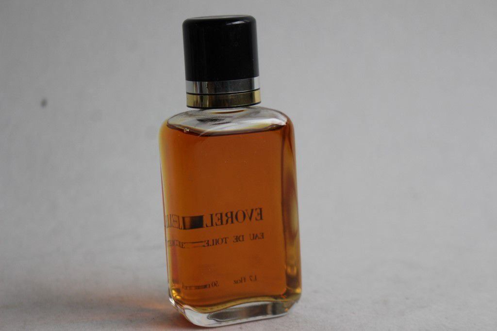 Profumi & Eau de Toilette: Eau de toilette Evorelle – Usato da Vandoeuvres venduto da Dom-Tom 1