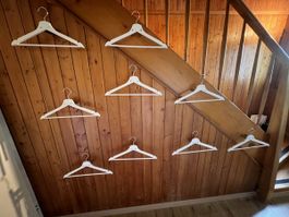 DIY Garderobe in Weiss. 9 Stk. 