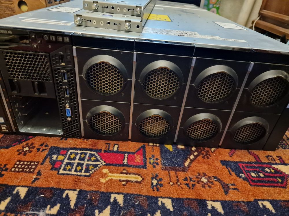 Lenovo System x3850 X6 Kaufen auf Ricardo