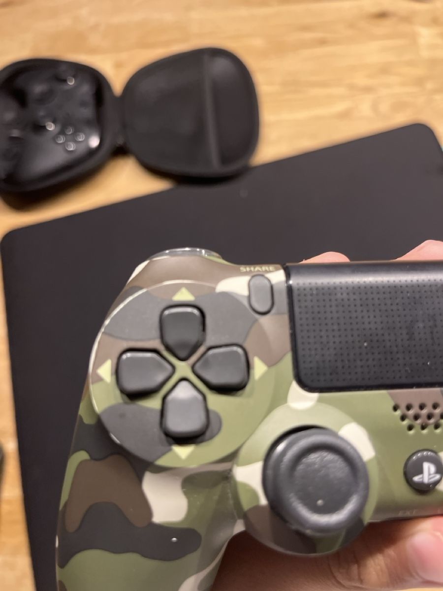 Sony Controller: Ps4 Camongflash Controller – Gebraucht aus Flawil von Poltis 4
