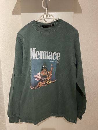 Mennace Longsleeve