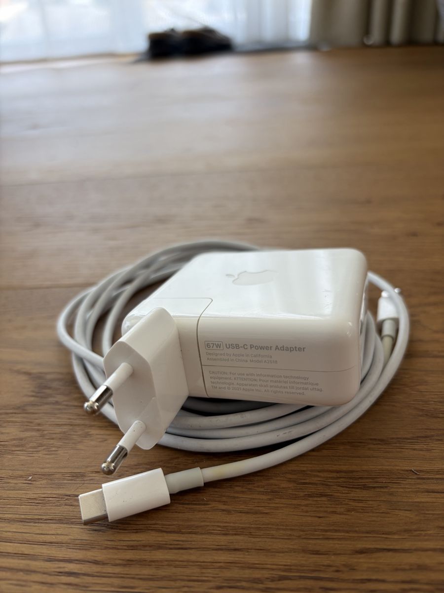 Apple Caricabatterie: Apple 67W USB-C Power Adapter guter Zustand – Usato da Thalwil venduto da Counterdude 4
